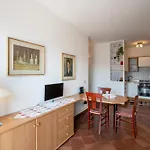 Lägenhet Con Garage Vicino Al Centro Verona
