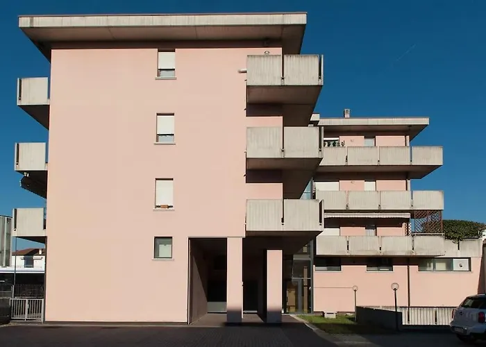 شقة Con Garage Vicino Al Centro فيرونا