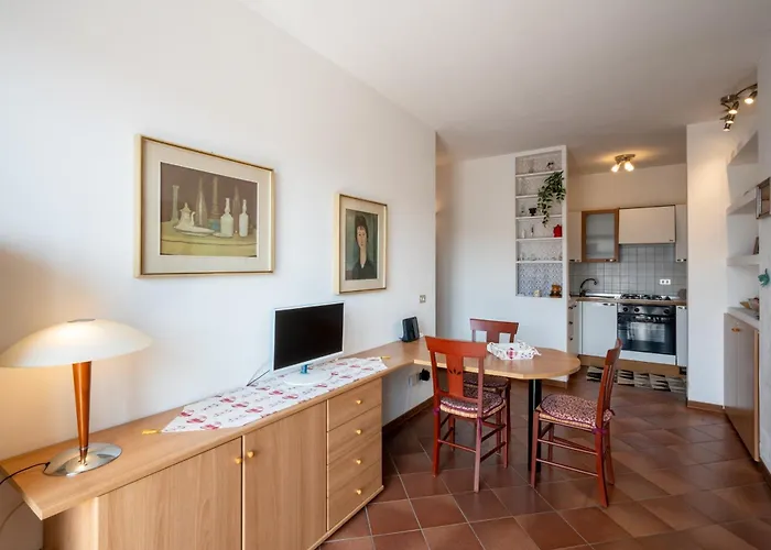 شقة Con Garage Vicino Al Centro فيرونا