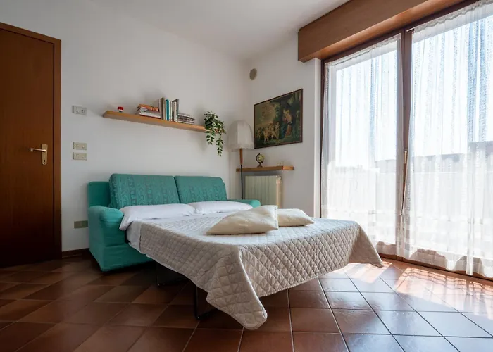 Con Garage Vicino Al Centro *